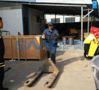 薩奧發(fā)貨區(qū)又一批壓路機，灌縫機走起！