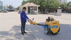 路面施工，選擇好的小型壓路機是關(guān)鍵