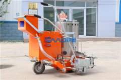 路面標(biāo)線施工中，熱熔劃線機(jī)使用中的常見(jiàn)問(wèn)題